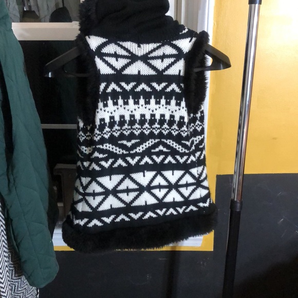 Sweater vest Jessica Simpson size XS extra small Vest hooded vest - Picture 10 of 11